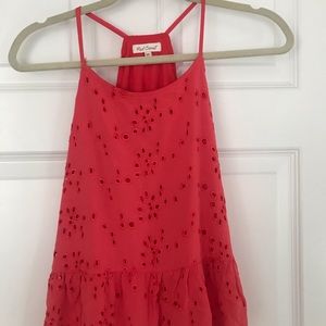 Pink tank